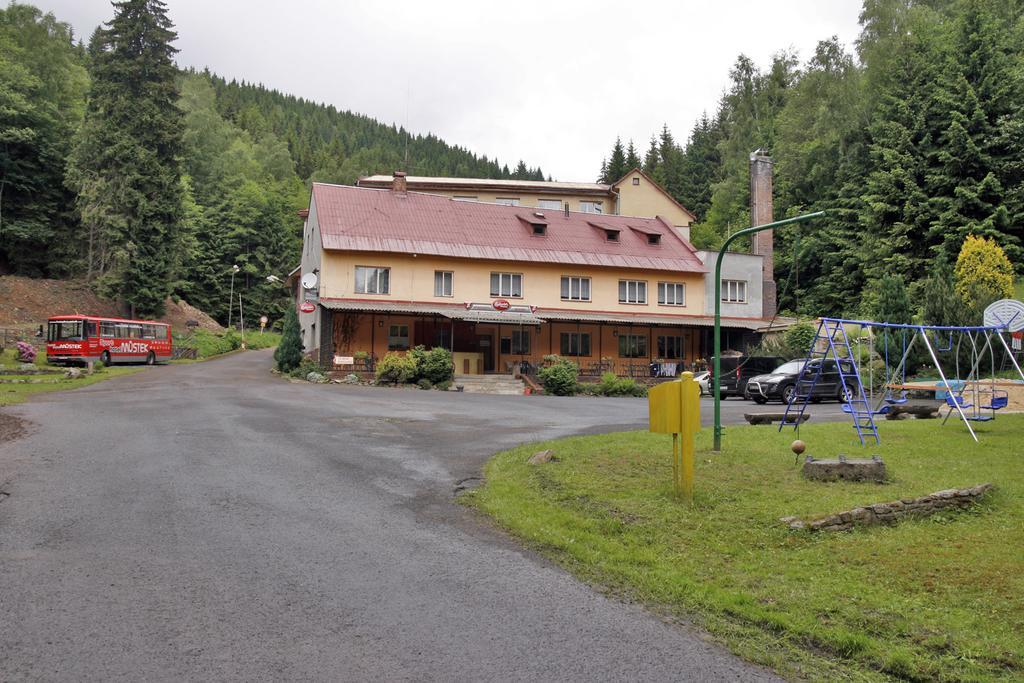 Sport Hotel Mustek Jachymov Exterior photo